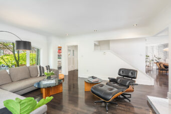 4678 W. 9th Avenue